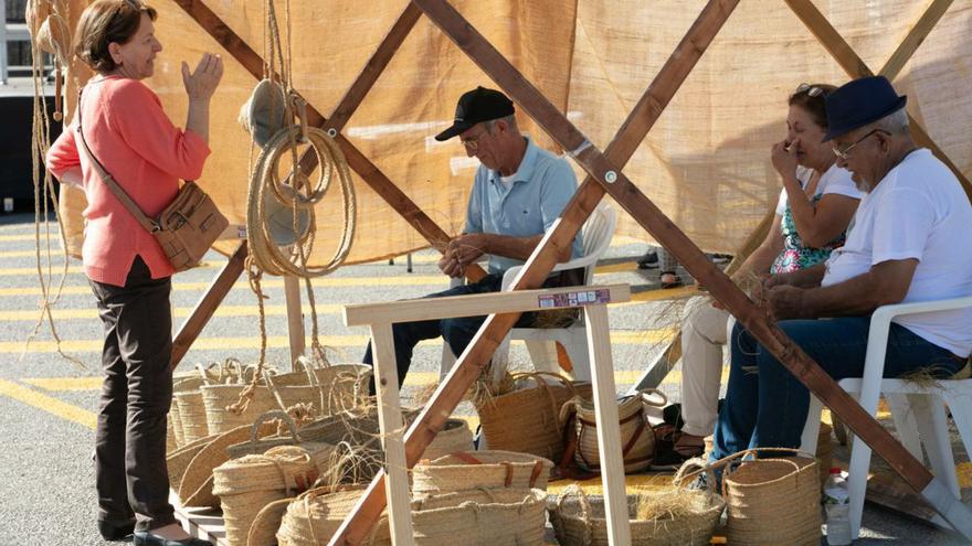 Imagen de archivo del mercado de artesanía de es Cubells. | VICENT MARÍ