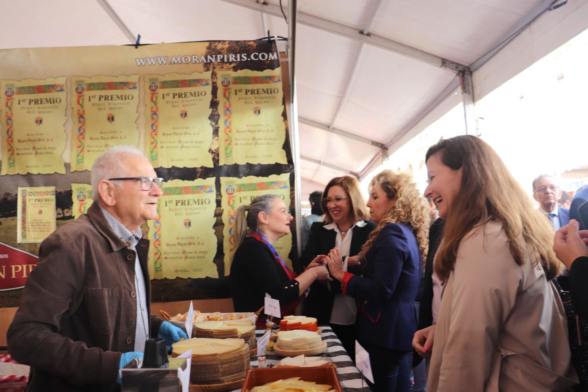 Primera jornada de la Feria Nacional del Queso de Trujillo