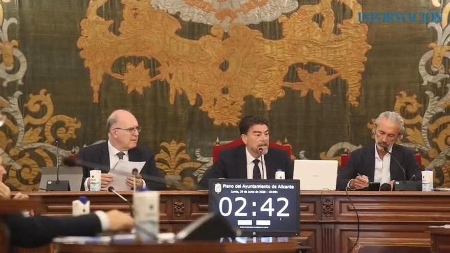 Barcala responde sobre Les Naus en el pleno del Ayuntamiento de Alicante