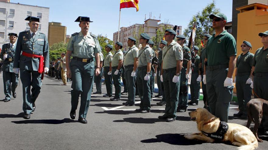 Acto institucional de la Guardia Civil en Santa Cruz de Tenerife. | lp / dlp