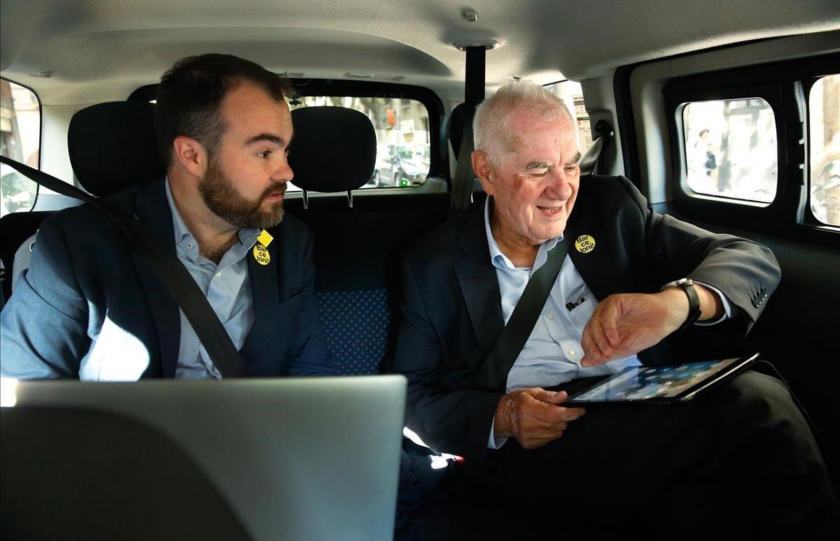 Ernest Maragall en un taxi el pasado lunes.