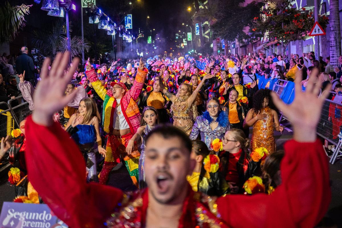 La Cabalgata anunciadora del Carnaval de Santa Cruz de Tenerife 2026