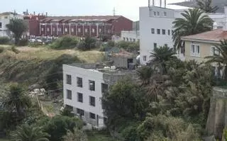 Urbanismo paraliza las obras del albergue del líder de la COAG en El Fondillo al carecer de licencia