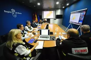 La Región activa la fase de preemergencia y refuerza el número de bomberos ante la alerta por lluvias