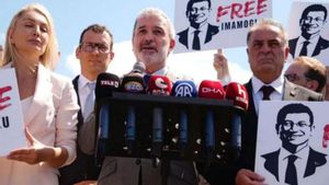 L’alcalde d’Istanbul agraeix a Collboni la visita a la presó
