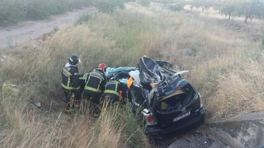 Fallece un bombero en un choque frontal en Ricla