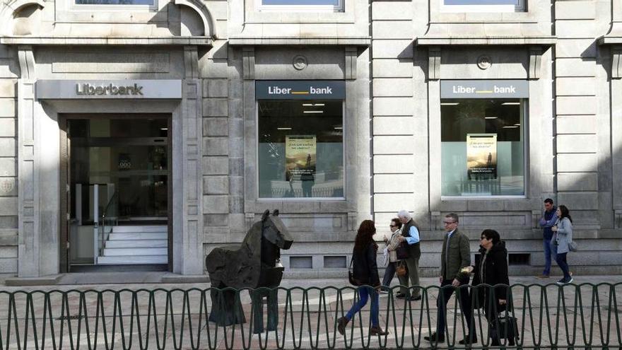 Liberbank y Unicaja confirman negociaciones para reintentar una fusión