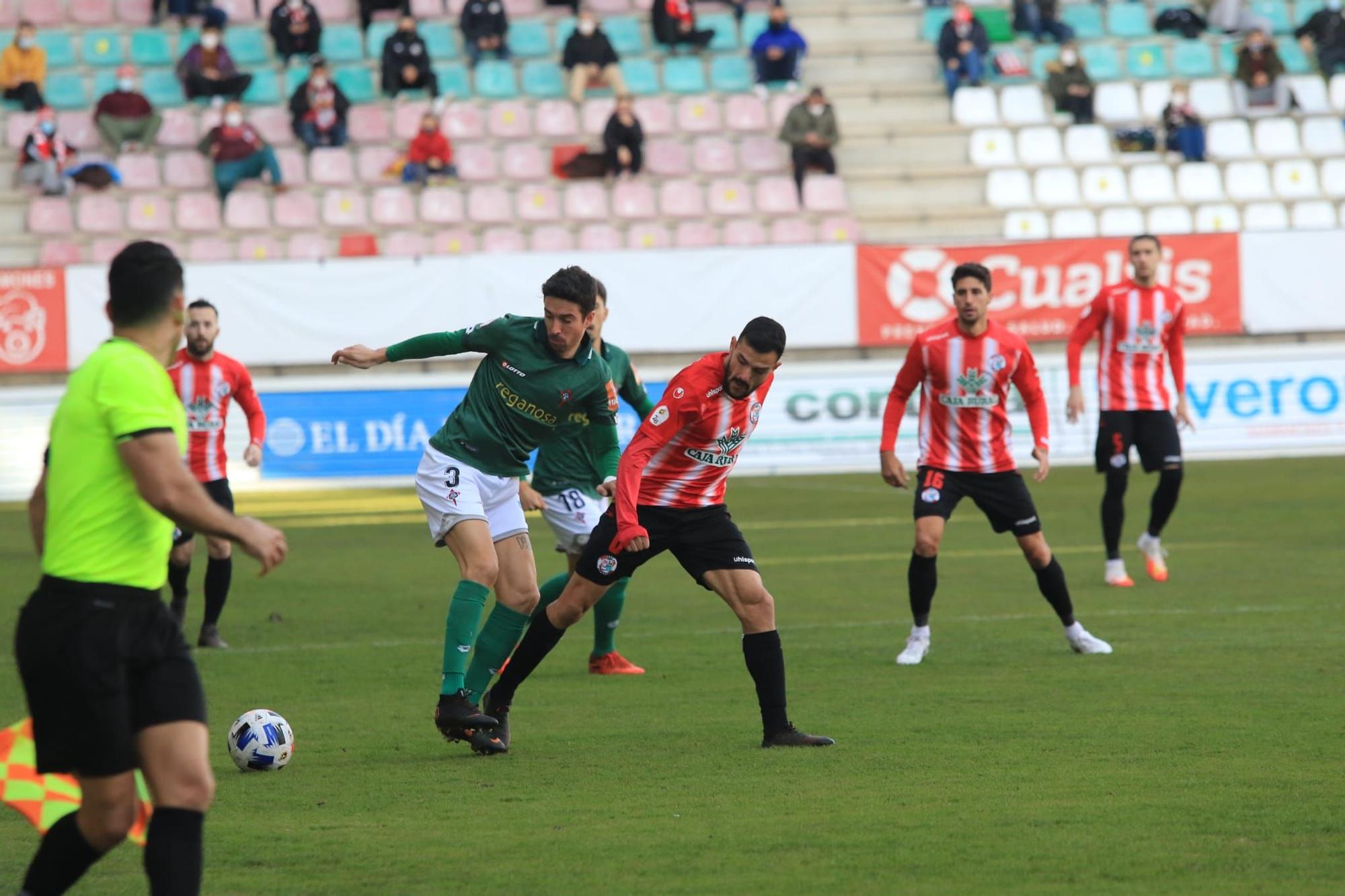 Las mejores imágenes del Zamora CF-Racing de Ferrol