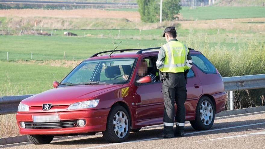 La Guardia Civil realizó 790 controles de alcoholemia en la madrugada del Viernes Santo