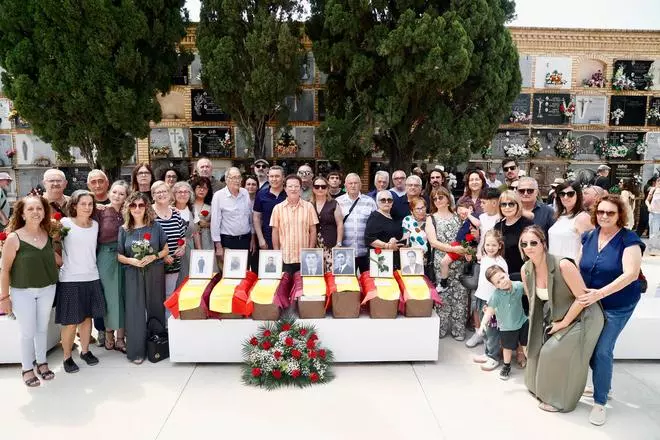 Los restos de diez represaliados en Paterna vuelven con sus familias 86 años después