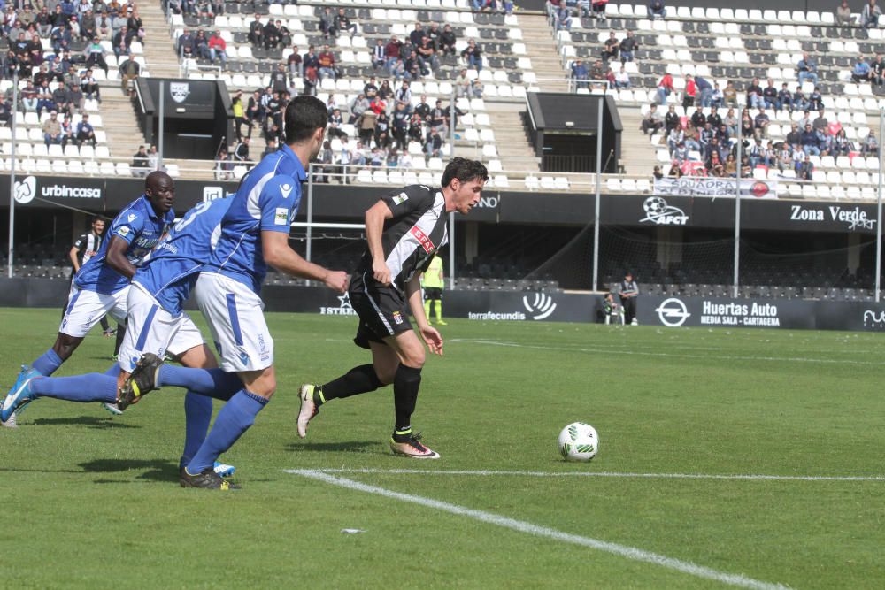 Partido entre el Cartagena y el Melilla