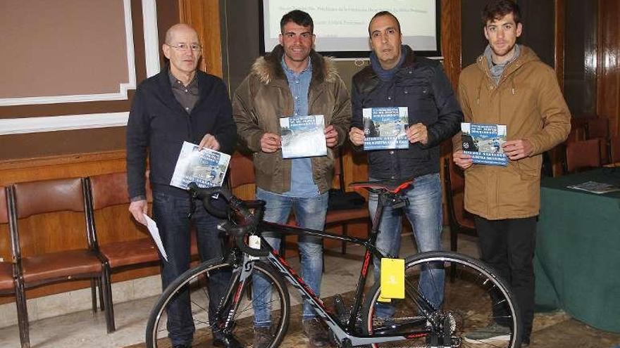 Carlos Moure, Óscar Pereiro, Bouzada y Pablo Rodríguez. // I.Osorio