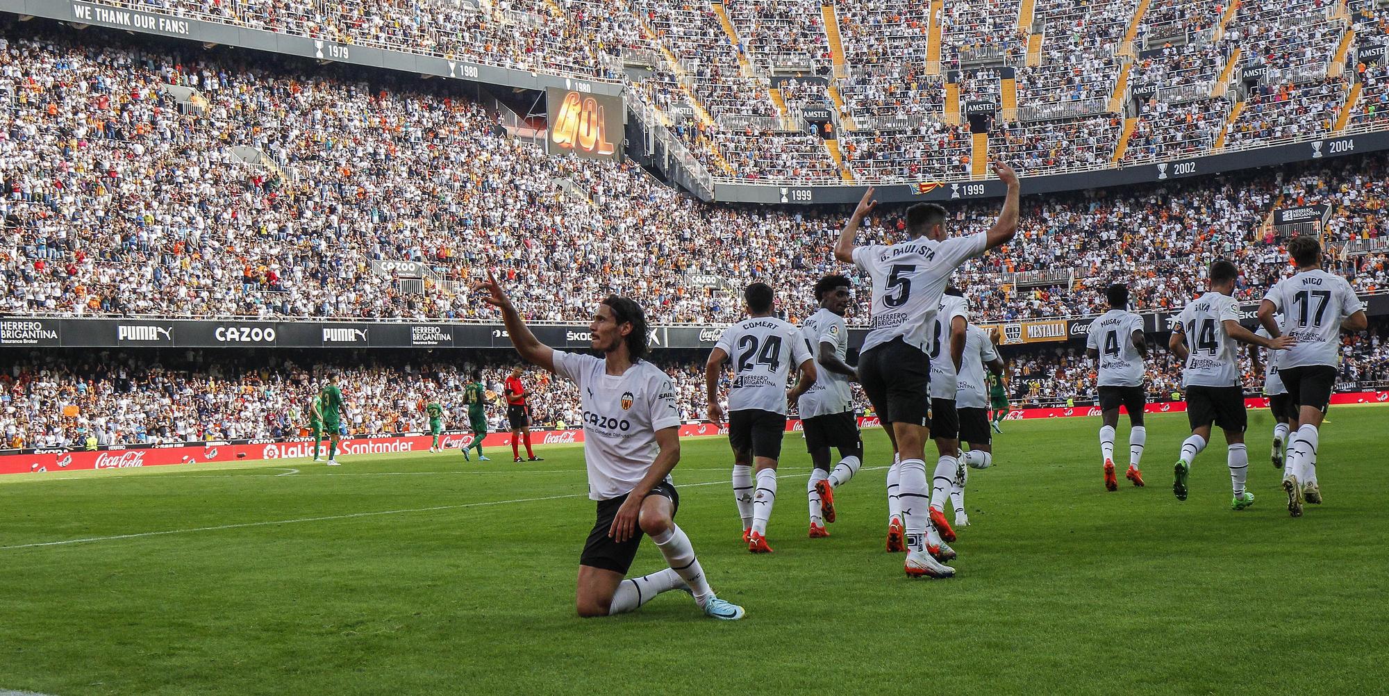 El empate entre el Valencia CF y el Elche en Mestalla, foto a foto