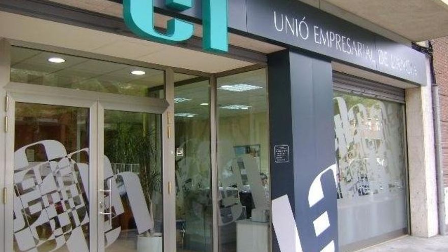 La Unió Empresarial de l&#039;Anoia demana simplificar el càlcul de la taxa de residus d&#039;Igualada