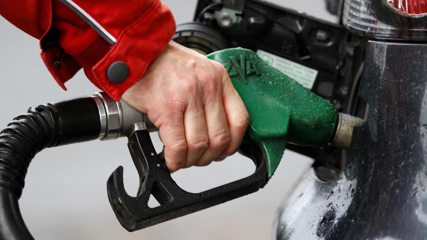 El precio del gasóleo y la gasolina  se encarece un 2,3% y un 1,7% en el mes de enero