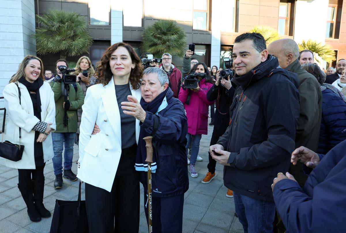 Ayuso denuncia que Podem i la ultraesquerra han pres la universitat