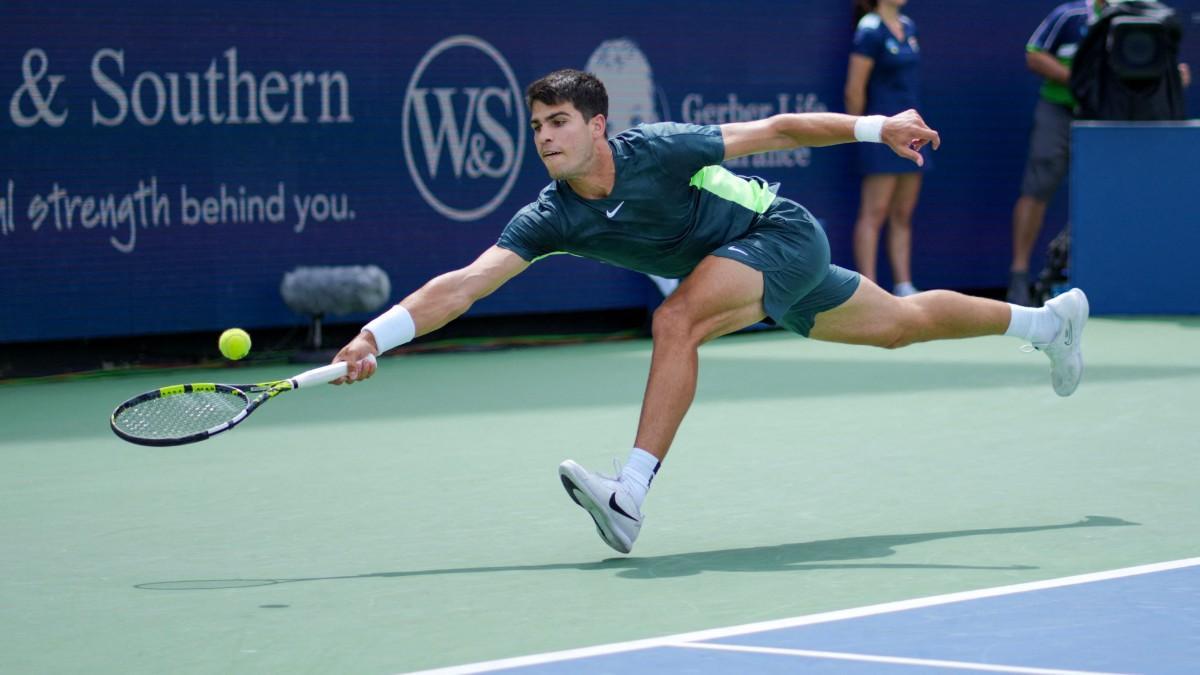 Alcaraz durante el partido ante Tommy Paul