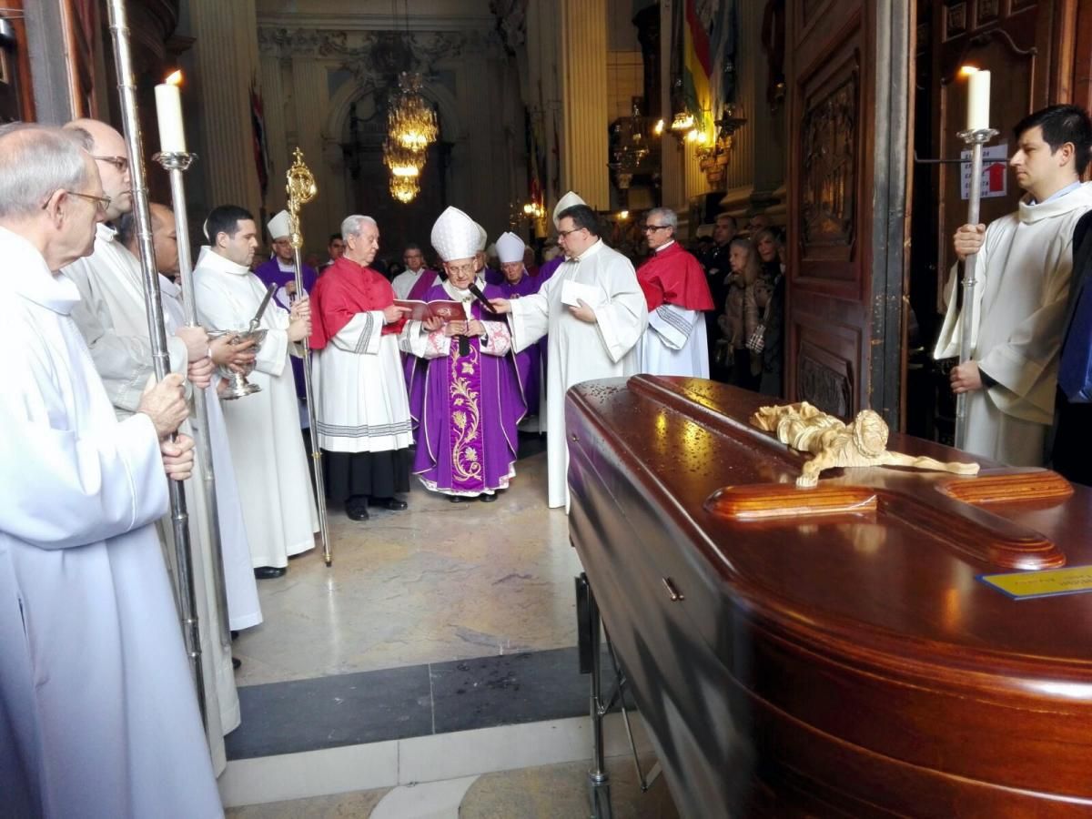 Funeral de Elías Yanez en la Basílica del Pilar