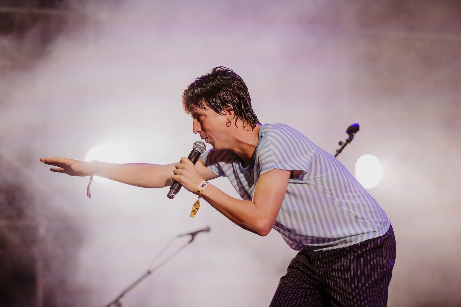 Oques Grasses, Dan Peralbo i El Comboi, Greta i DJ Trapella al Festival Ítaca Sant Joan a la platja de l'Estartit