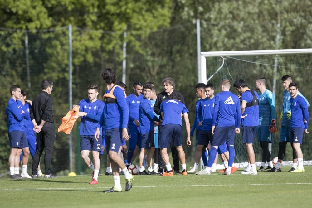 Primer día de Egea en el Oviedo tras su vuelta.