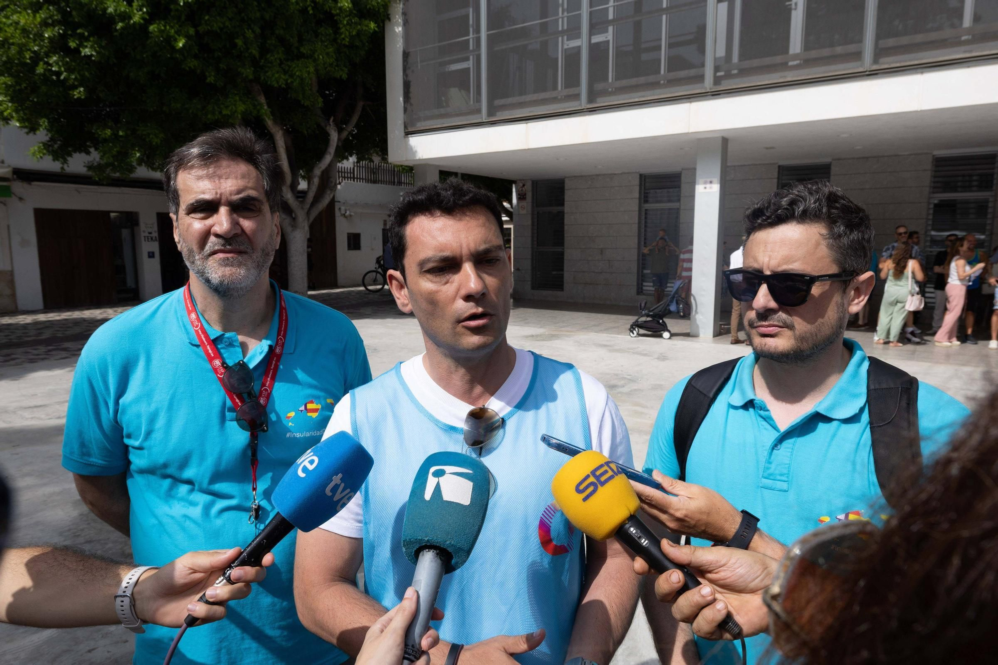 Concentración de funcionarios en Ibiza