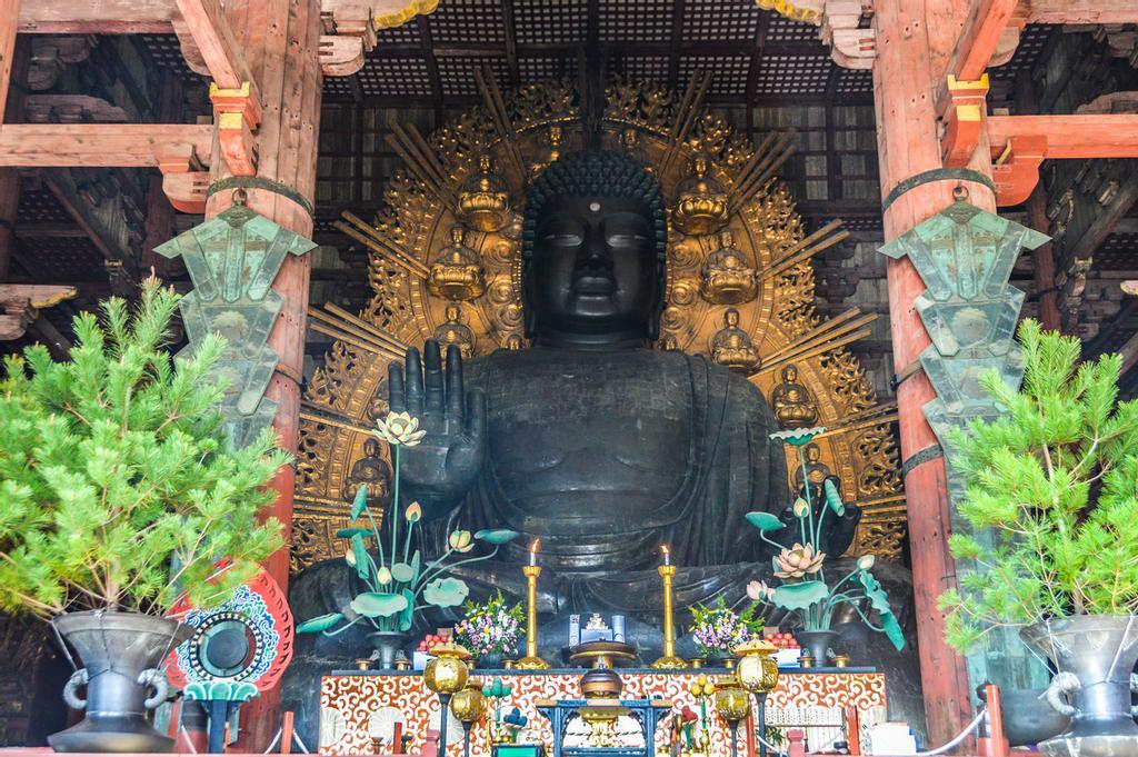 Gran Buda del templo Todaiji.