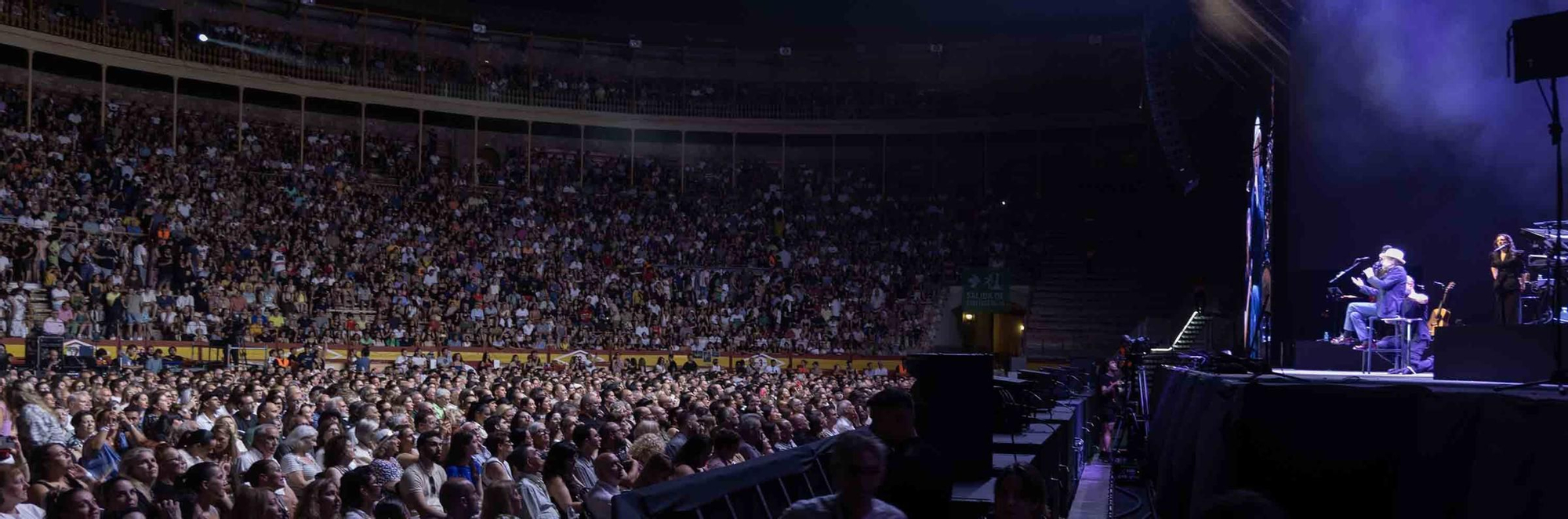 Las fotos del penúltimo concierto de Joaquín Sabina en Alicante