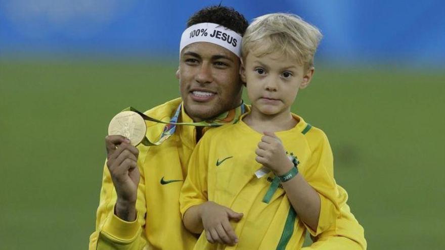 El Barça da permiso a Neymar para que se quede en Brasil