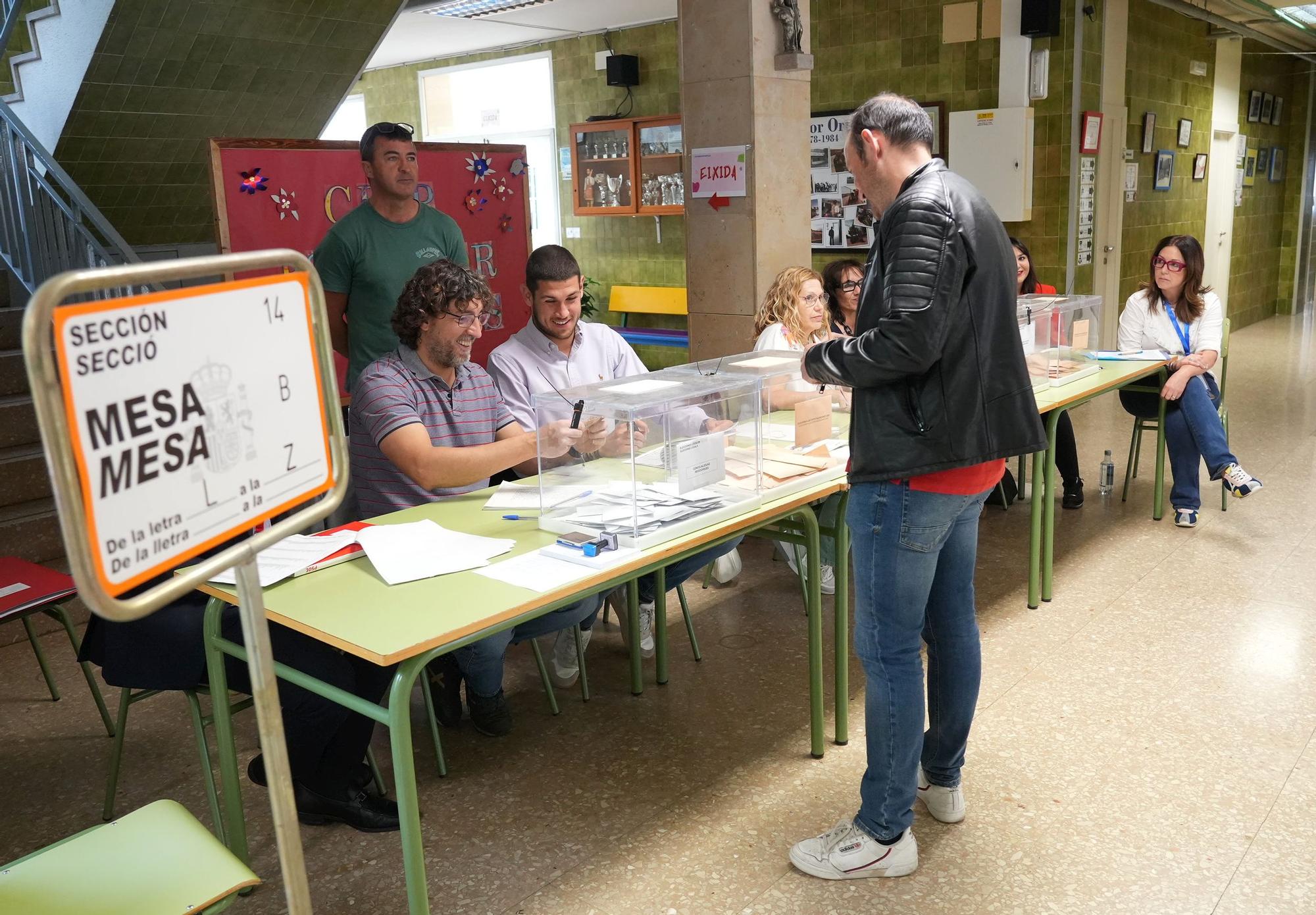 Las imágenes de la jornada electoral del 28M en Castellón