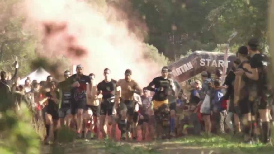 Durch den Schlamm: So war der Spartan Race Mallorca