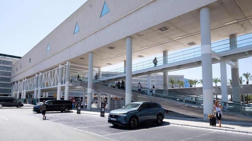 Las fotos de las nuevas plataformas elevadas que estrena el aeropuerto de Palma