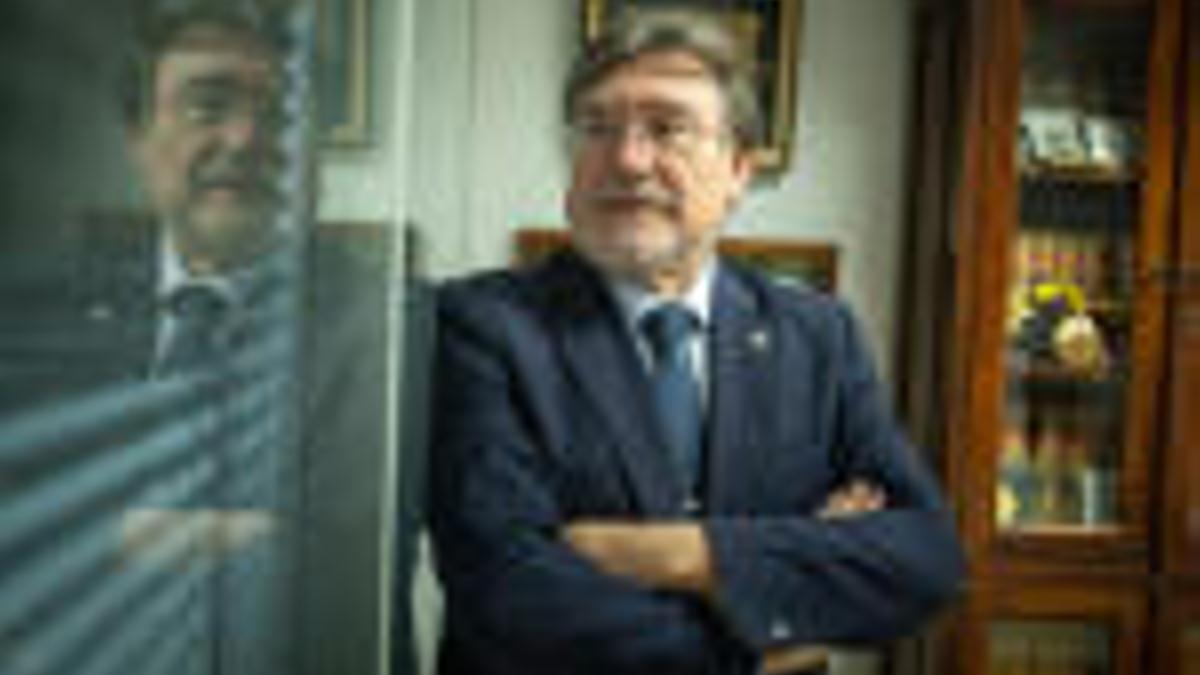 El decano del Colegio Notarial de Canarias, Alfonso Cavallé.