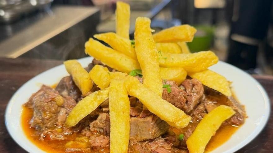 Guachinche Don Trino: автентична канарська кухня та вино на Тенеріфе