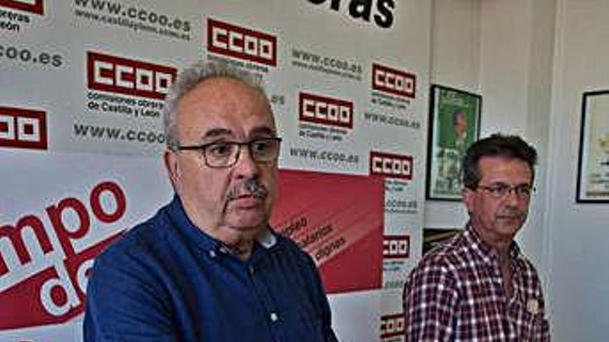 Ángel del Carmen (UGT) y Manuel Prieto (CC OO).