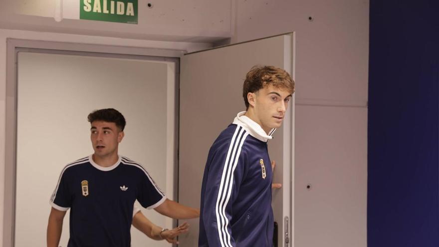 Los dos últimos fichajes del Real Oviedo, "responsabilidad y ganas" de lograr el objetivo con el equipo azul