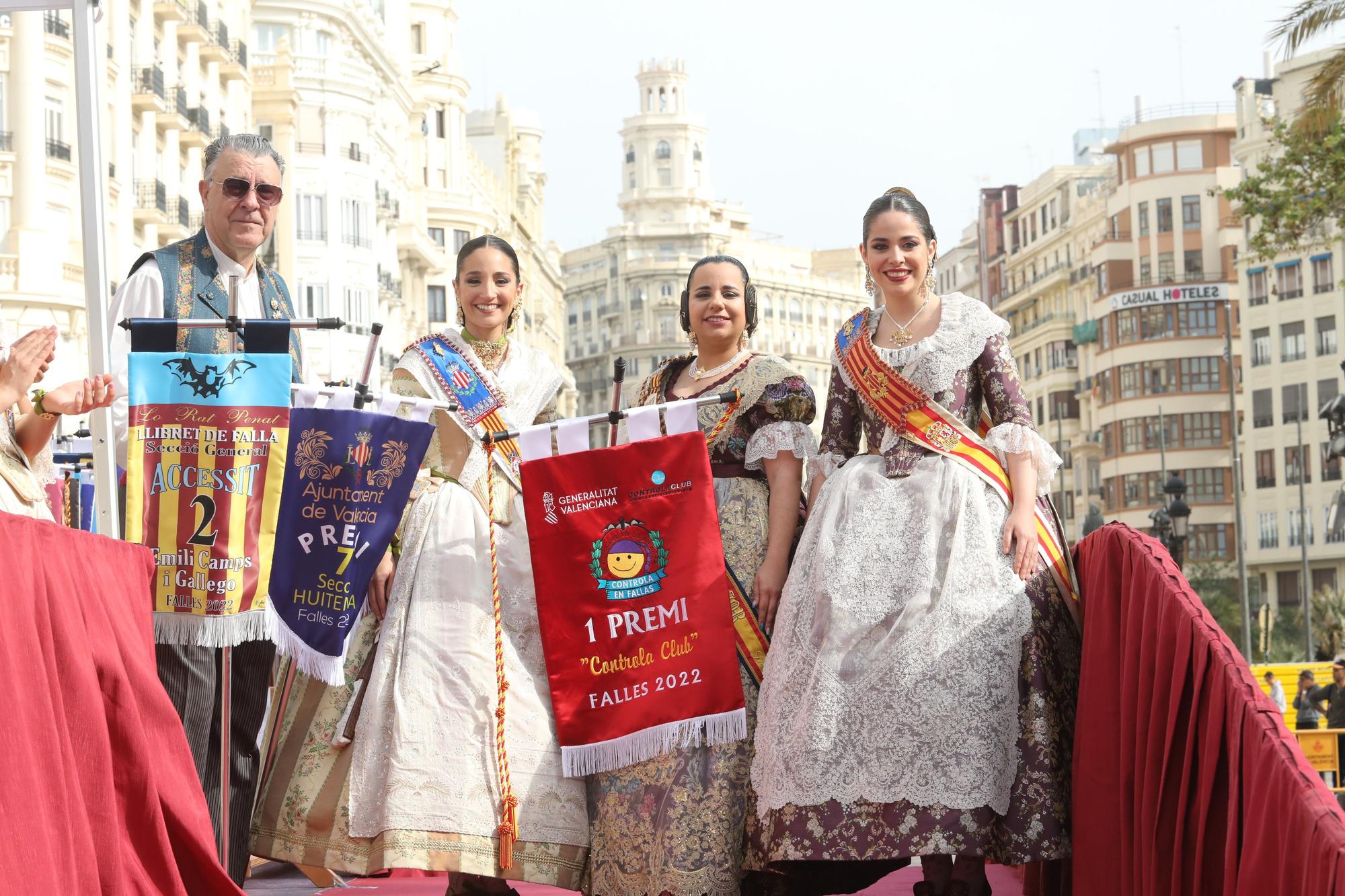 Entrega de los premios de las Fallas 2022 a las comisiones (II)