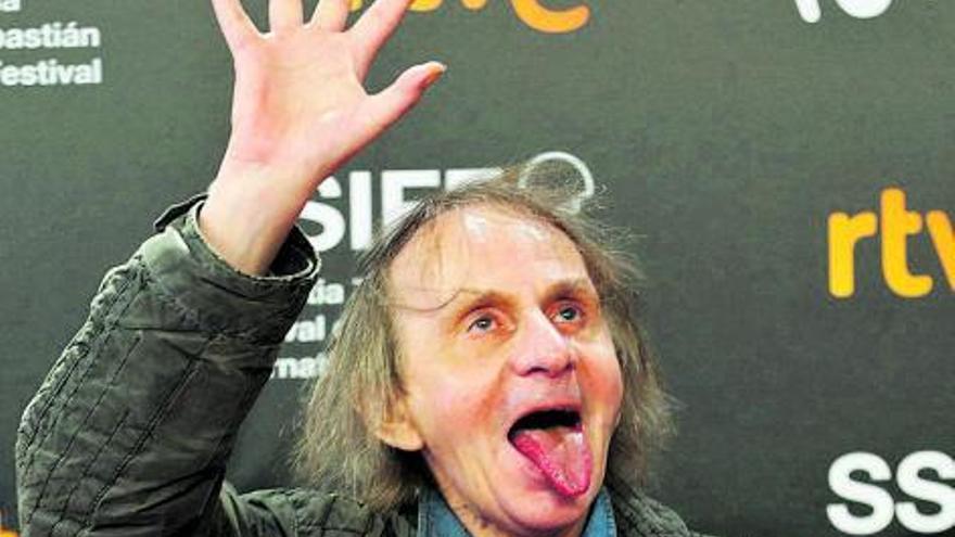 Michel Houellebecq: últimas noticias del pequeño gilipollas