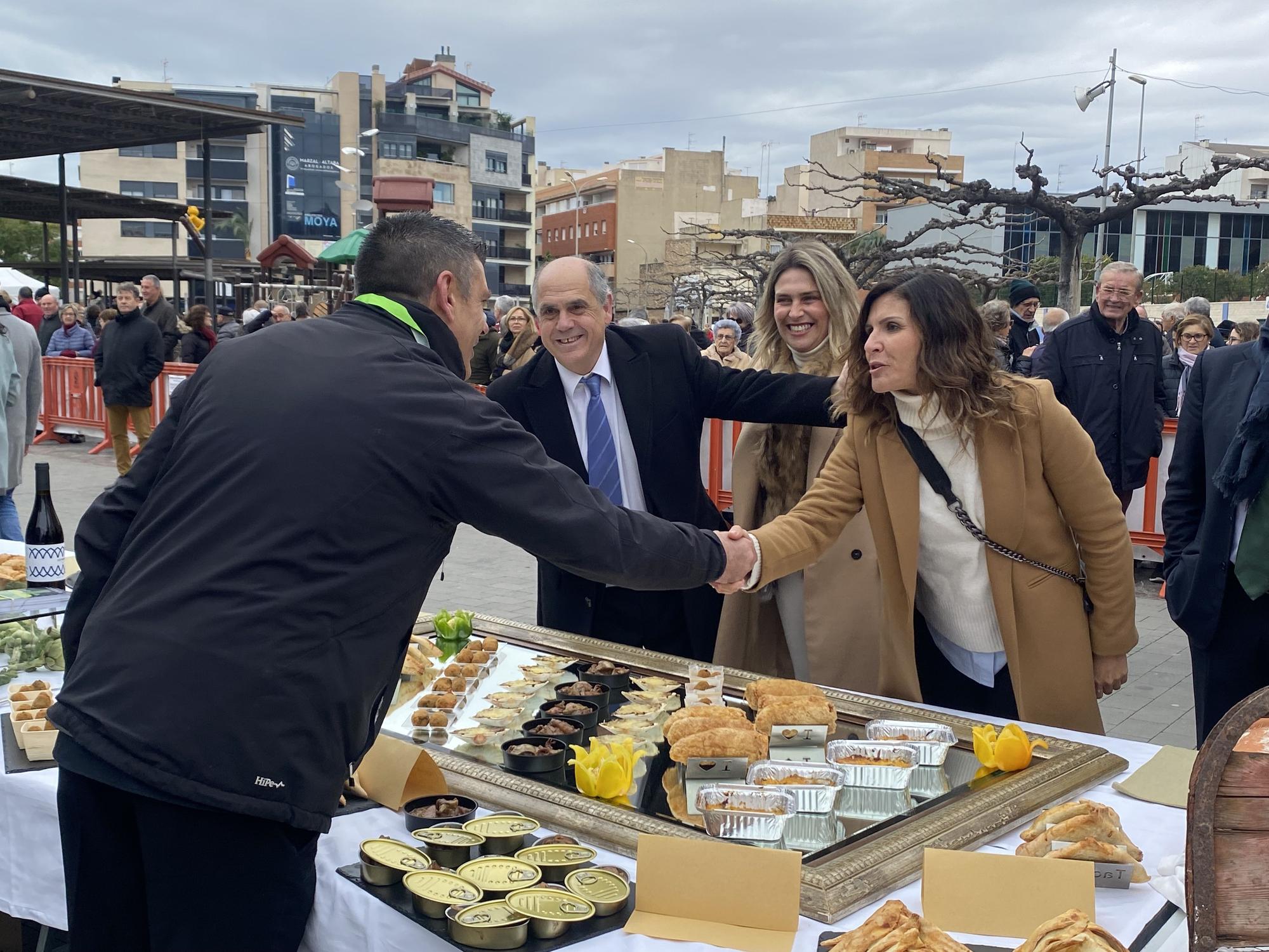 La 'carxofa' vuelve a llenar el centro de Benicarló con la degustación gastronómica