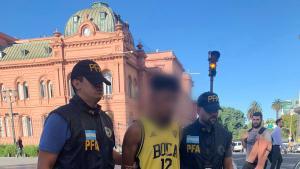 El detenido por intentar entrar a la Casa Rosada con un machete.