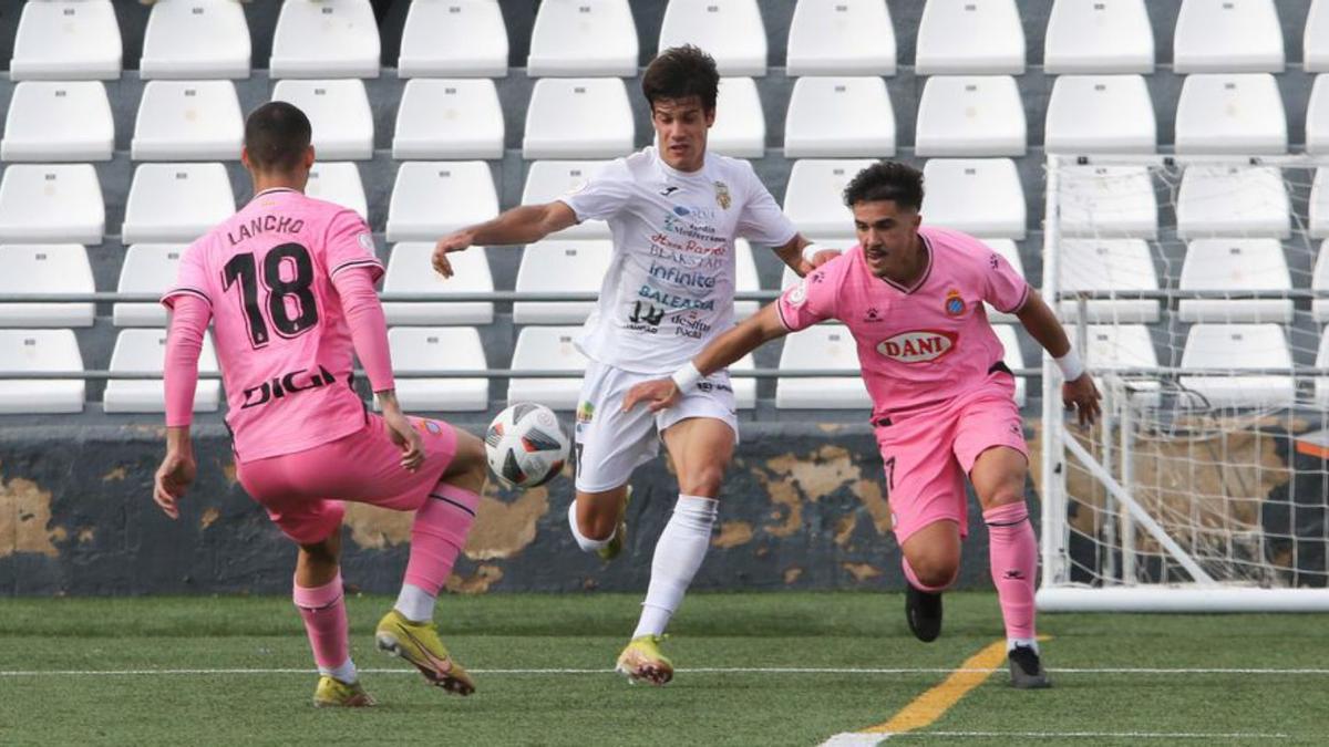 La Peña Deportiva pierde el liderato en la tabla del Grupo-3