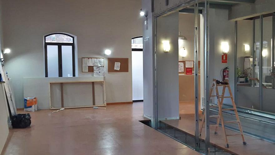 Los trabajos de adecuación en el «Chalé de Campamento» ya han comenzado. | A.P.
