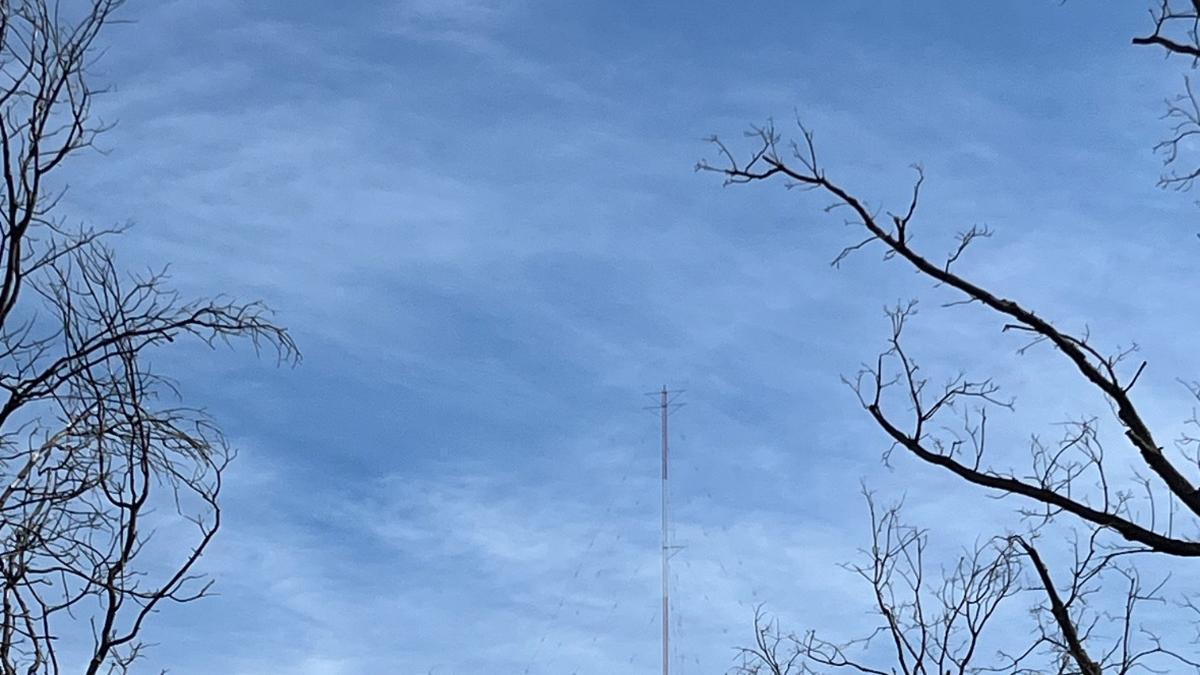 Los vecinos de Villanueva de Valrojo crean una aplicación móvil para recopilar información sobre el parque híbrido de Otero de Bodas