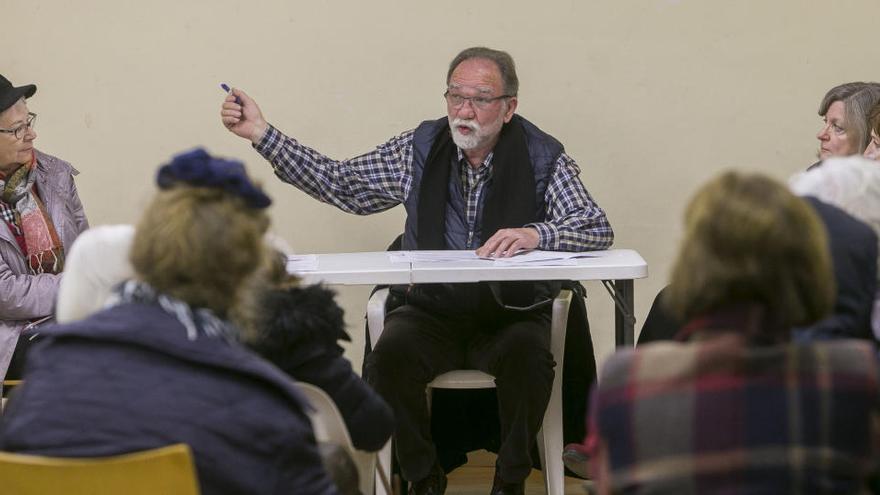 Los administradores de fincas alertan de posibles sanciones por las reuniones de vecinos