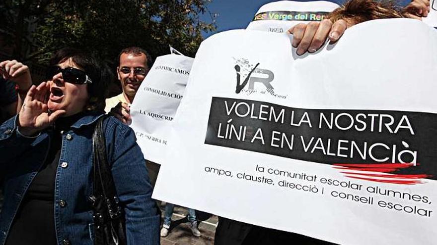 Protesta educativa con reivindicaciones por la normalización lingüística en una imagen reciente