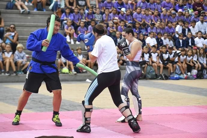 27-09-19 LAS PALMAS DE GRAN CANARIA. . LAS PALMAS DE GRAN CANARIA. Jornada de puertas abiertas de la Policía Nacional en el Parque Juan Pablo II. Fotos: Juan Castro.  | 27/09/2019 | Fotógrafo: Juan Carlos Castro