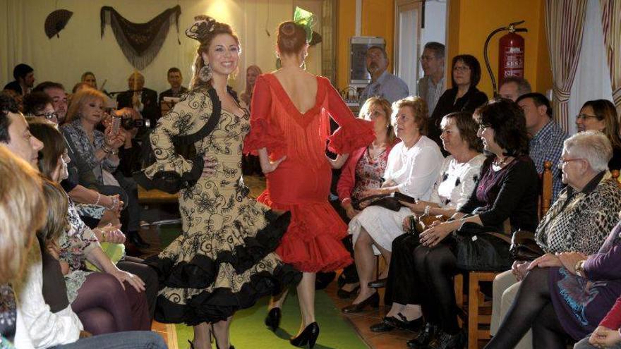 Moda flamenca y ganas de feria para lucir sobre la pasarela