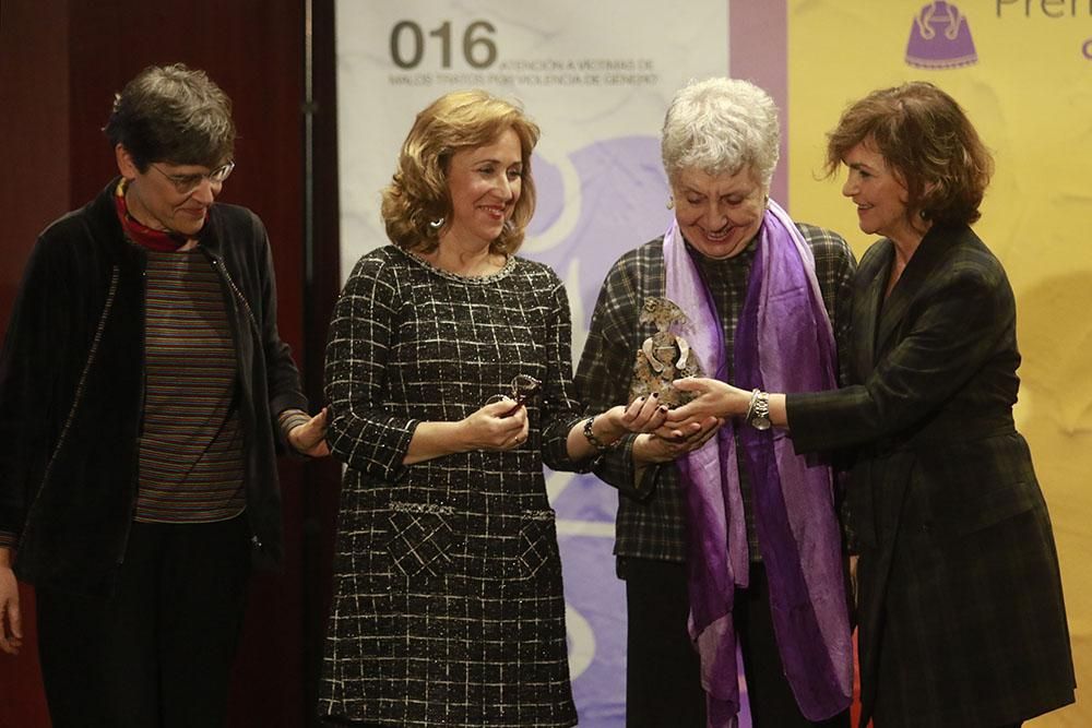 Carmen Calvo entrega los premios Meninas de Andalucía