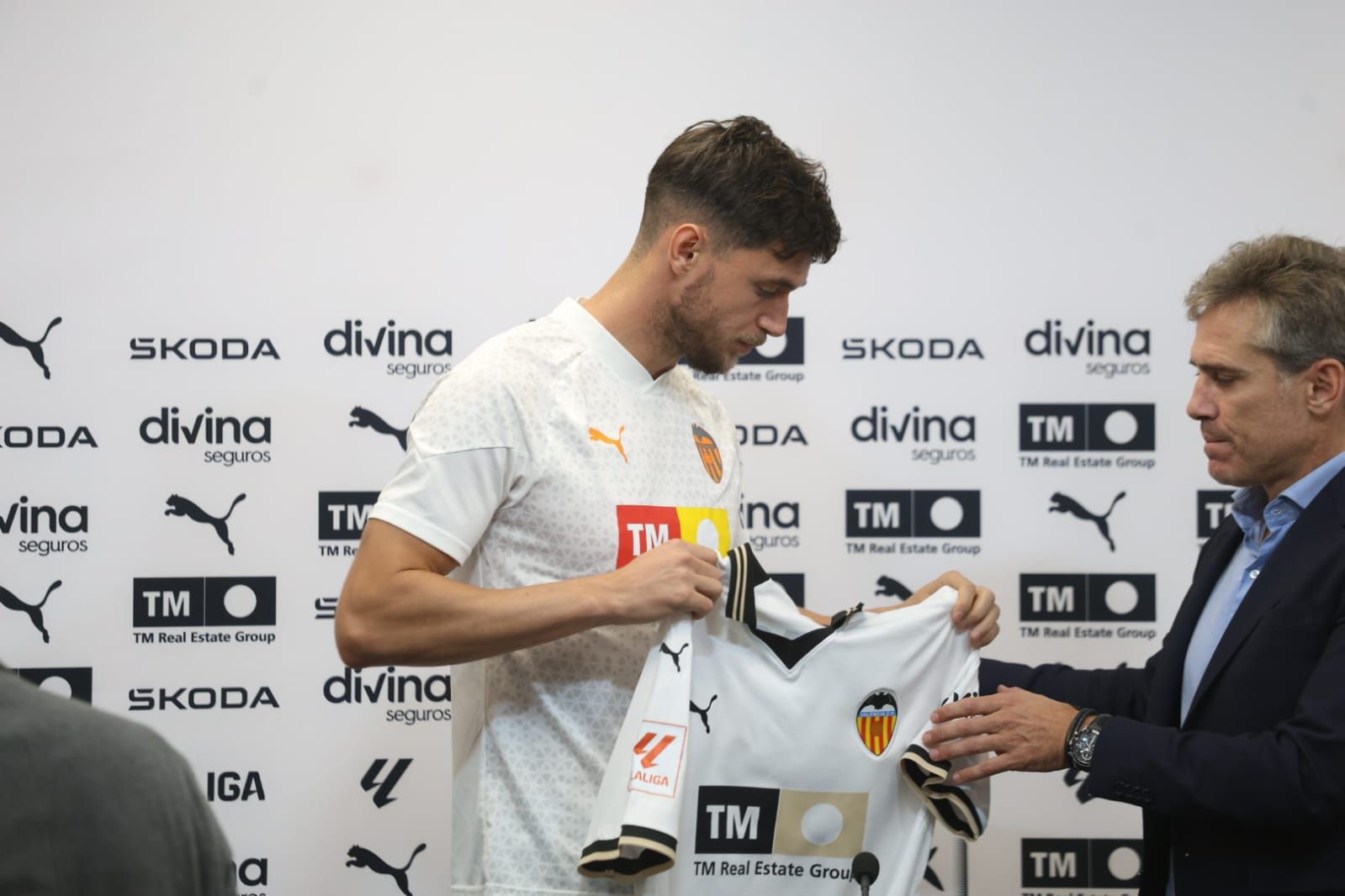 La presentación de Yaremchuk, el nuevo fichaje del Valencia CF