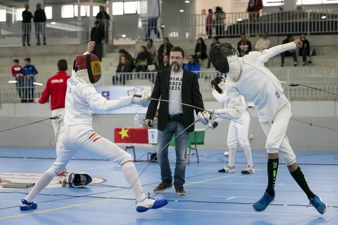 19.01.19. Las Palmas de Gran Canaria. Torneo de esgrima como cierre del clinic de la selección española de esgrima en Las Palmas de Gran Canaria. Polideportivo Juan Carlos Hernández, Jinamar. Foto Quique Curbelo