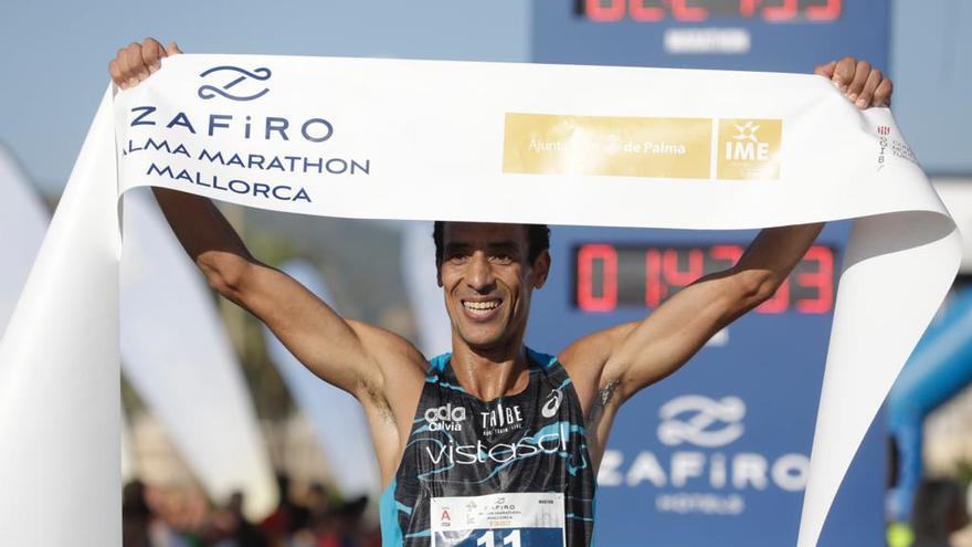 Aziz Boutoil y Julia Davis ganan con récord el Zafiro Palma Marathon